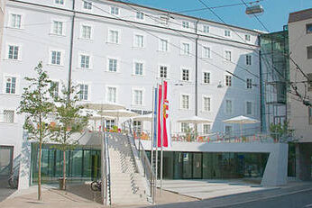 14-haus-der-natur-salzburg.jpg 
